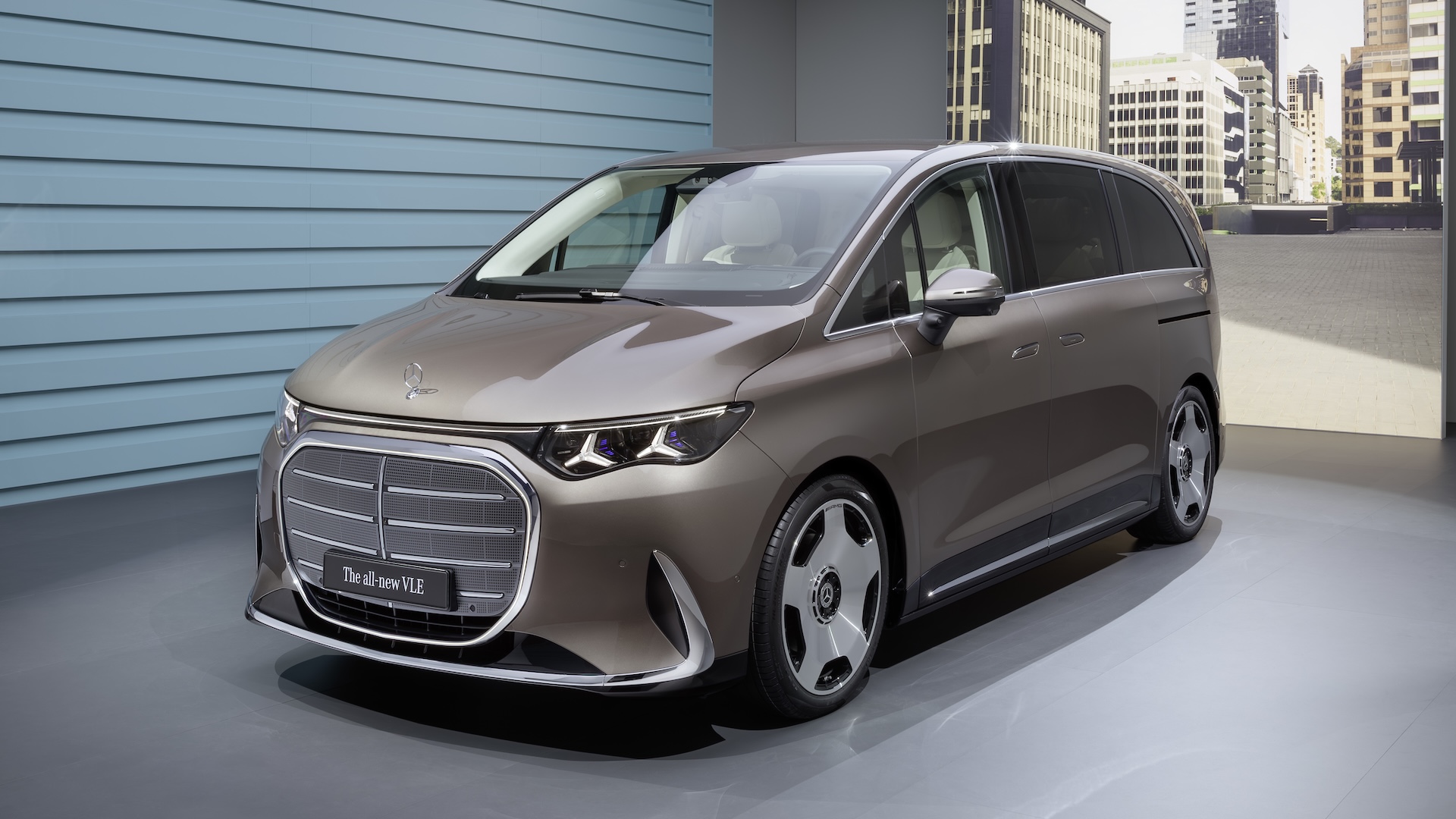 Mercedes VLE 2026 Front-Schrägansicht